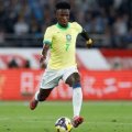 Após 4 anos, Brasil deve ter apenas 3 mudanças em escalação de estreia na Copa