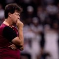 Corinthians demite o técnico Fernando Diniz