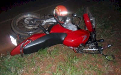 Ivinhema - Moto bate em ciclista na MS-276
