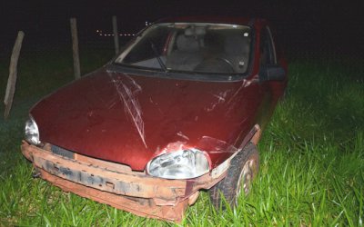 IVINHEMA: Motorista perde controle e as da pista na MS-141