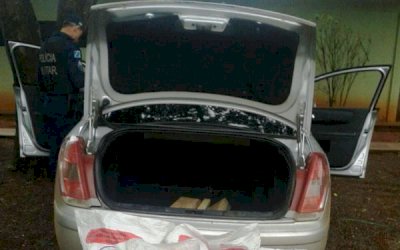 DEODÁPOLIS: PM apreende veículo com drogas