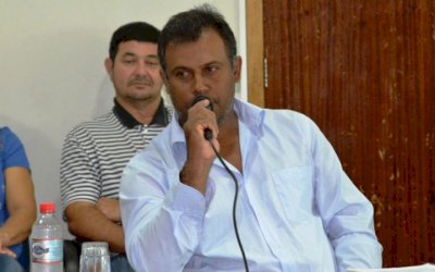 DEODÁPOLIS : Por 5 a 4 Gilberto e o novo presidente da câmara municipal