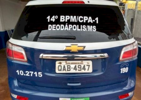 DEODÁPOLIS: Homem tem camionete F-4000 furtada