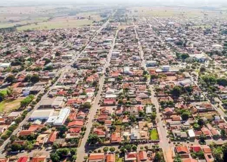 DEODÁPOLIS: Prefeitura  compra motoniveladora por R$ 834 mil