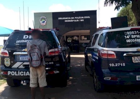 DEODÁPOLIS: Em ação conjunta Policia Civil e Militar prende autor e recupera produtos furtados