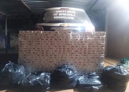 DEODÁPOLIS: PM apreende veículo com carga de contrabando de cigarros