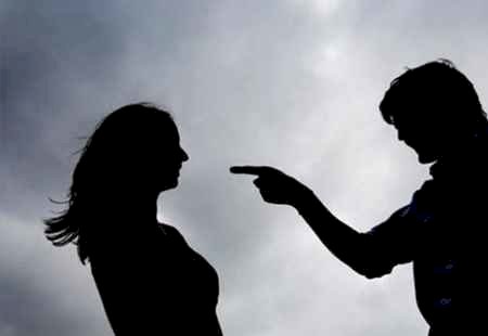 DEODÁPOLIS: Mulher é vítima de agressões verbais