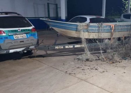 DEODÁPOLIS: PMA retira do Rio Dourados redes de pesca e anzóis de galho durante Operanção Corpus Christi