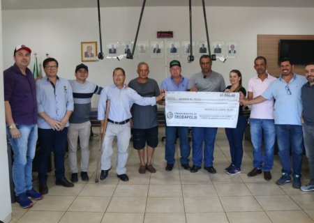 DEODÁPOLIS: Câmara de Vereadores economiza e entrega R$ 90 mil para compra de instrumentos da Banda Marcial Cristo Reis