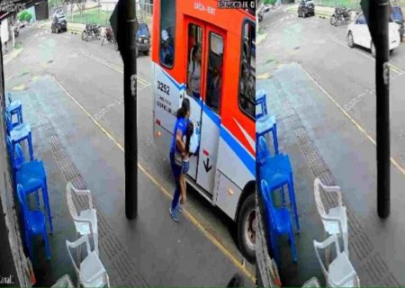 VÍDEO: Porta de ônibus fecha e prende braço de mãe com filha no colo