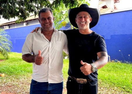 DEODÁPOLIS: Vereador e Pré-Candidato a prefeito Gilberto da Nona visita prefeito Juliano Ferro em Ivinhema