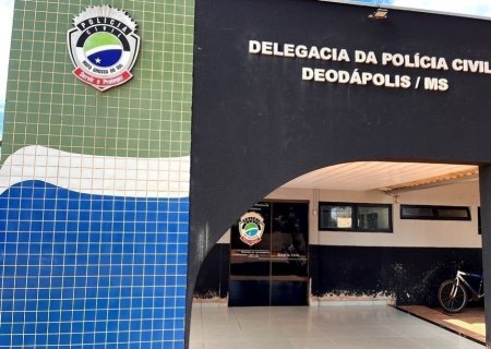 DEODÁPOLIS: Homem é detido por dirigir embriagado e causar acidente
