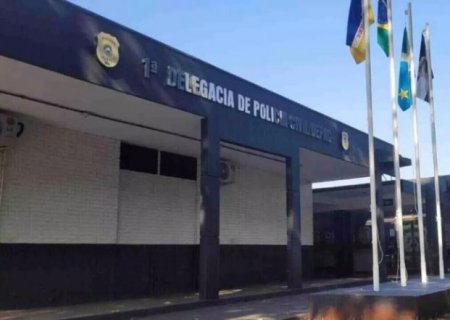 Após discussão por ciúmes mulher é agredida e esfaqueada pelo marido
