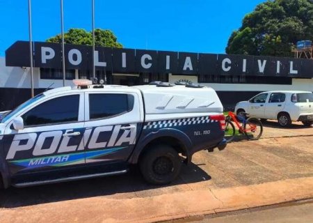 Motoboy aproveita entrega de compras, invade casa e estupra menina autista