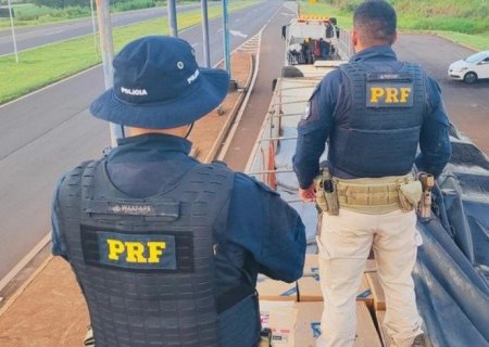 PRF apreende 2,2 toneladas de agrotóxicos e 200 mil maços de cigarros na BR-163
