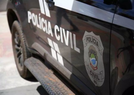 Mulher invade condomínio fechado e furta objetos de 7 veículos em MS