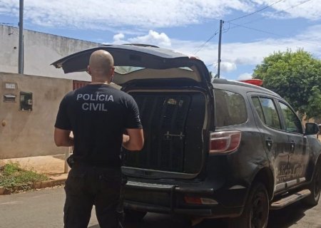 Homem é preso por ameaça, perseguição e violação de domicílio