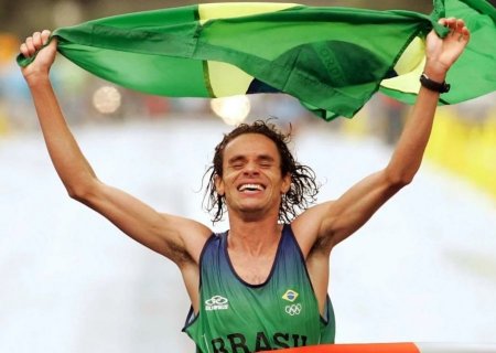 IVINHEMA: Grande nome do atletismo mundial, Franck Caldeira estará na corrida Lendas do Interior