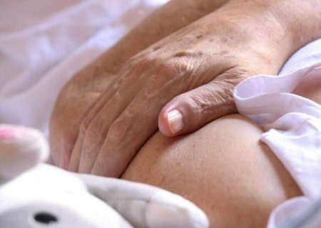 Medicamento que retarda progressão do Alzheimer recebe aval da Anvisa