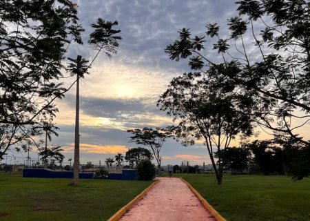 IVINHEMA: Semana começa com tempo firme e termina gelada com frente fria