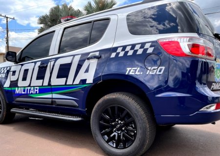 DEODÁPOLIS: Homem é esfaqueado pela companheira e tem vísceras expostas
