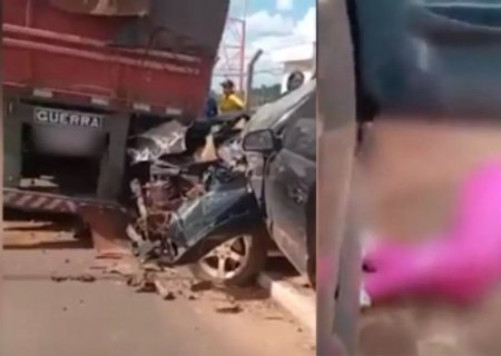 Mãe e bebê ficam feridos após acidente entre carro e carreta em MS
