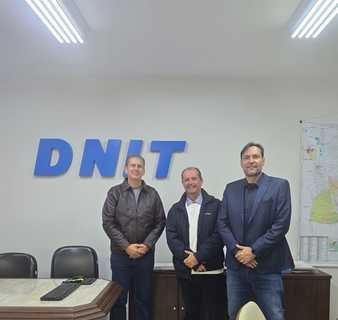 Prefeito e Vice pedem melhorias na rodovia que liga Nova Andradina a Ivinhema