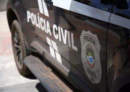 Mulher morre carbonizada sentada em cadeira em frente a casa em MS