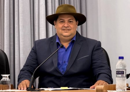 Márcio Alves solicita pista de caminhada no estádio Saraivão e iluminação na BR-376