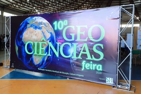 Escola Municipal Luís Cláudio Josué se destaca na 10ª Feira GeoCiências e conquista premiação em concurso municipal