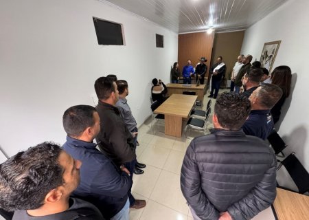 IVINHEMA: Vereador Vagner Polícia aproxima mandato do povo com novo gabinete no Bairro Itapoã