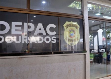 Homem é preso após invadir restaurante pelo telhado e furtar panelas em MS