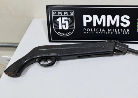 Homem é procurado após ameaçar companheira de morte com arma de fogo em Maracaju