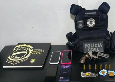 Polícia Civil prende mulher e comparsa por tráfico de drogas e apreende arma de fogo de uso restrito em Santa Rita do Pardo