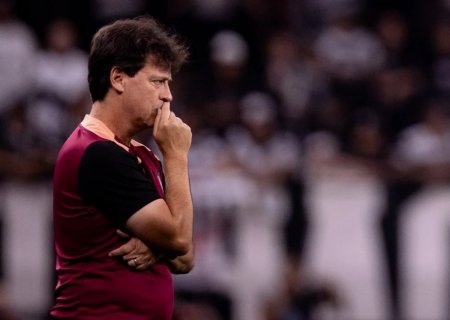 Corinthians demite o técnico Fernando Diniz