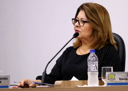 Ivonete Mendonça solicita veículos para atender pacientes da Rede Feminina e da Vila Cristina